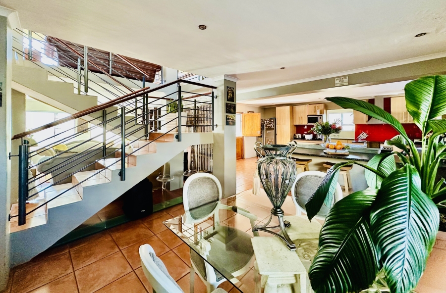 3 Bedroom Property for Sale in De Kelders Western Cape